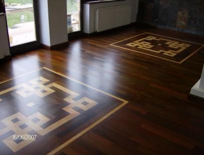 Solid Floor Guatambu